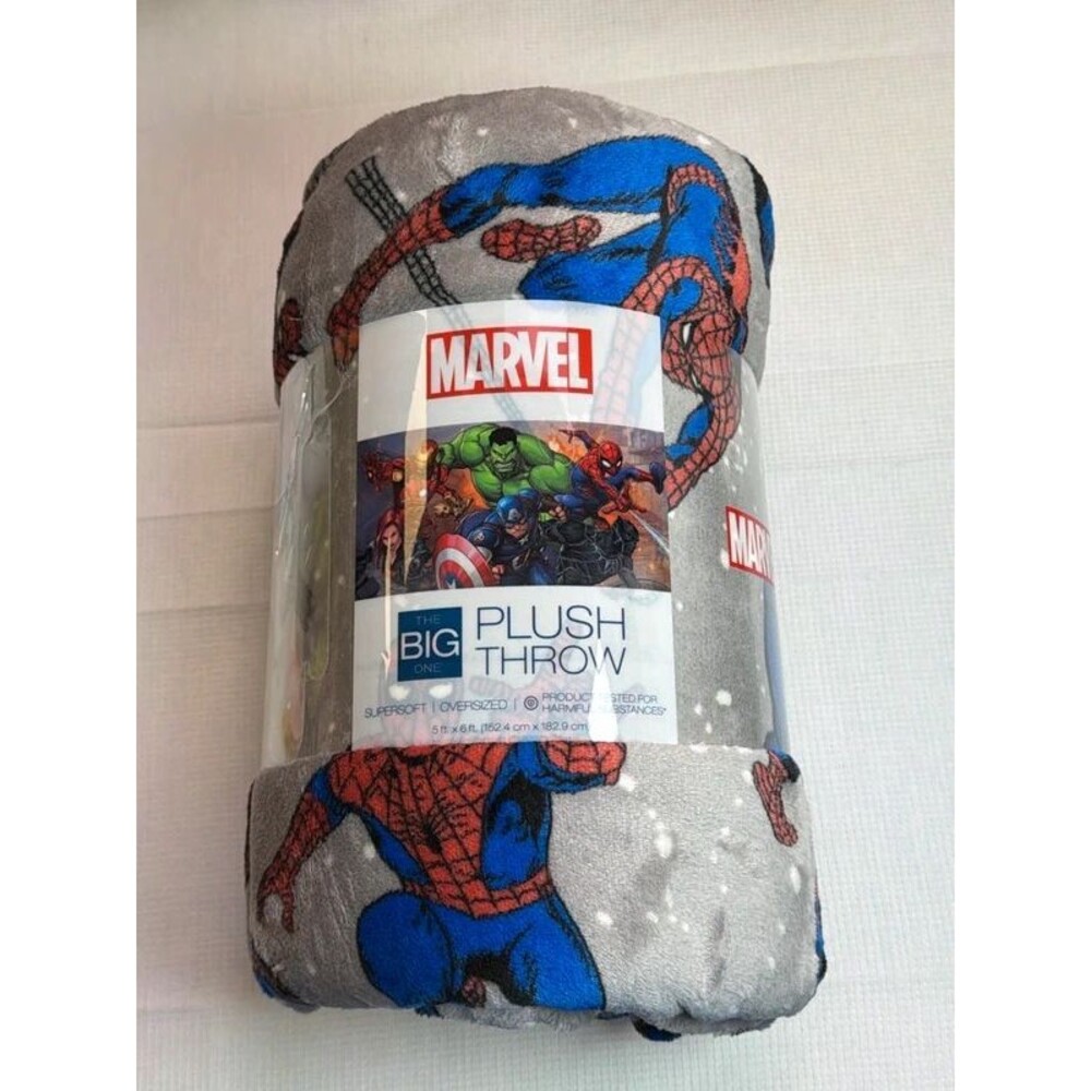 Marvel Spider-Man Plush Throw Blanket 60” x 72”
